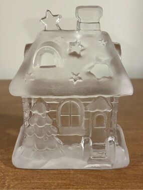 Mikasa "Winter's Cottage" Frosted Crystal Tea Light Candleholder